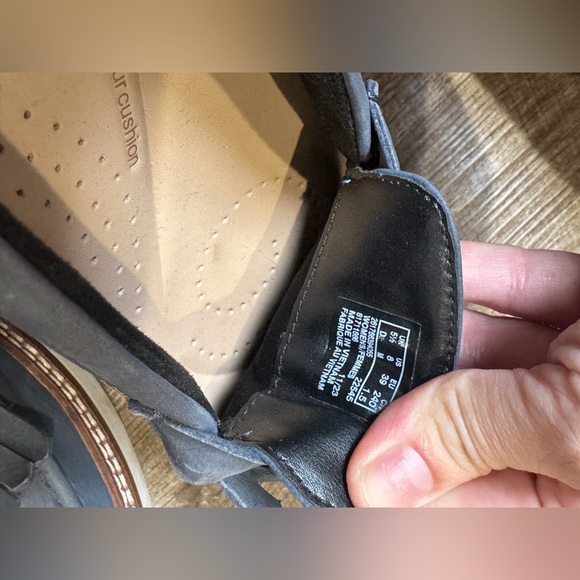 Clarks Orianna Loafer Navy Nubuck Leather Size 8 Women's Flats Slip On Boat Deck - Picture 8 of 8